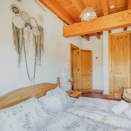 Hétvégi ház Ecolgica Casa Del Sol 1 *