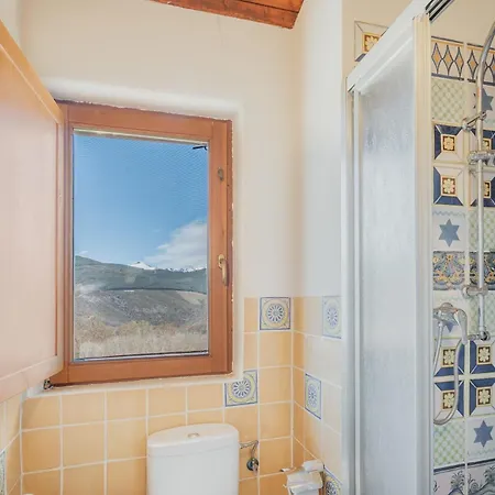 Ecolgica Casa Del Sol 1 *
